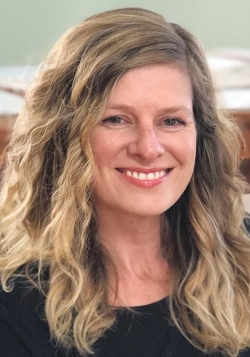 Elizabeth Shackelford Elizabeth Shackelford